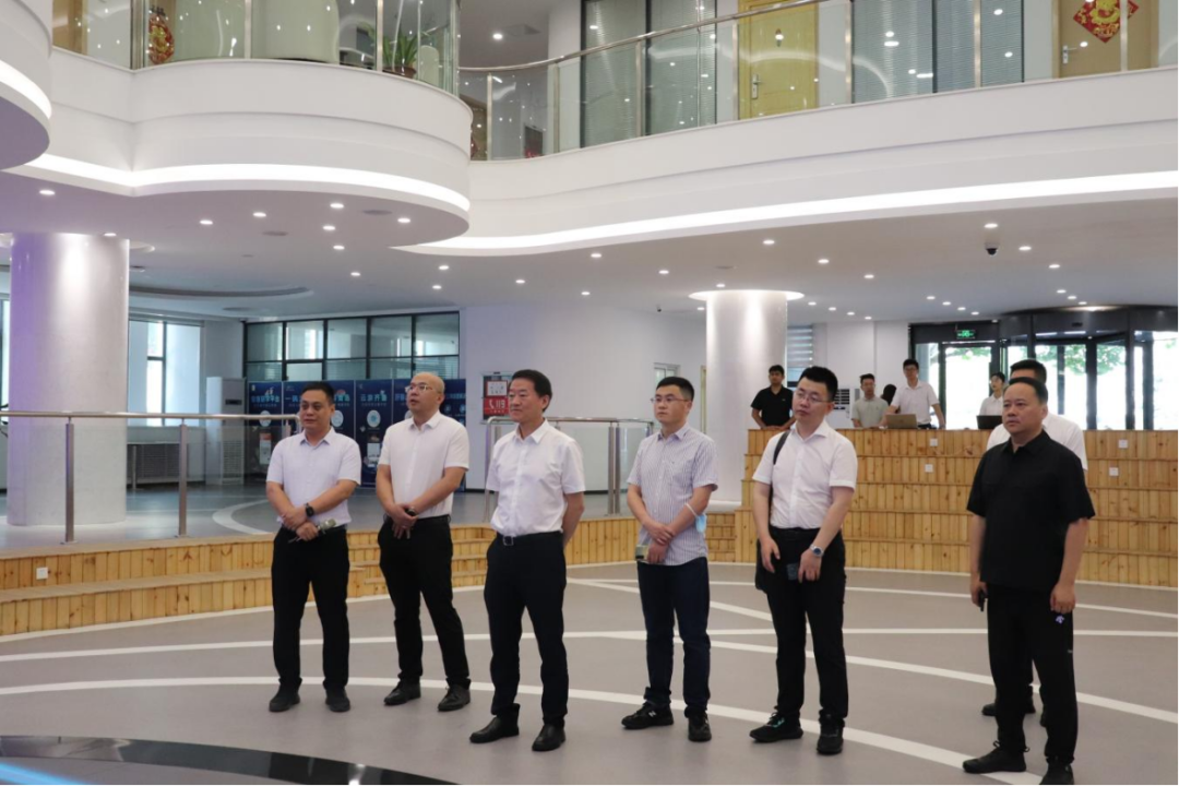 省尊龙凯时集团：“四个导向” 推动调查研究提质增效