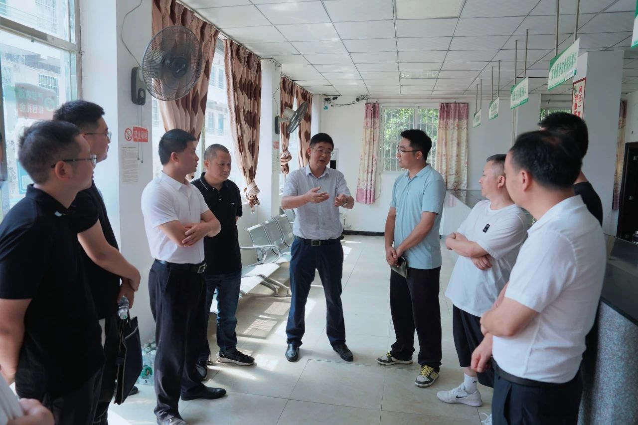 许东明赴南充市嘉陵区、巴中市通江县调研督导定点帮扶和托底性帮扶工作